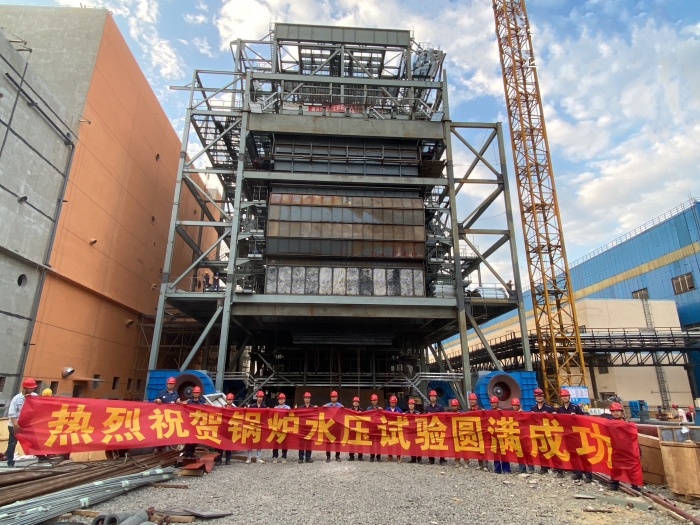 柳钢高炉煤气回收利用1×135MW发电项目之煤气发电工程锅炉水压试验一次成功_副本.jpg 柳钢高炉煤气回收利用1×135MW发电项目之煤气发电工程锅炉水压试验一次成功_副本.jpg