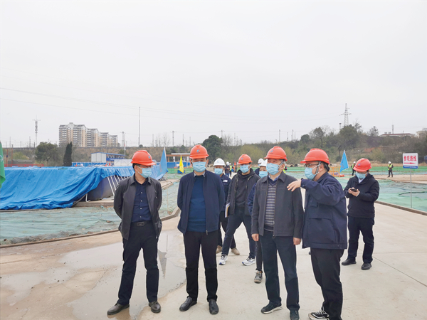 宜昌市生态环境局副局长杜高胜等一行赴宜昌银河煤化项目开展调研工作1.jpg 宜昌市生态环境局副局长杜高胜等一行赴宜昌银河煤化项目开展调研工作1.jpg