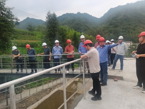 竹山县文峪河流域硫铁矿区地下水污染综合防治工程(一期工程EPC总承包)项目顺利通过竣工验收2.jpg 竹山县文峪河流域硫铁矿区地下水污染综合防治工程(一期工程EPC总承包)项目顺利通过竣工验收2.jpg