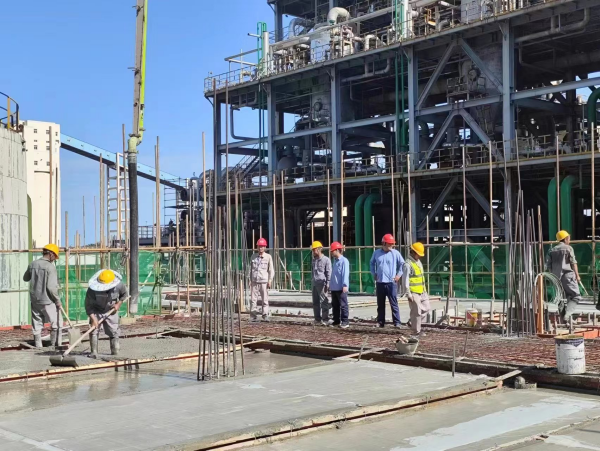 陕西兴化脱盐水站项目部开展慰问活动2.png 陕西兴化脱盐水站项目部开展慰问活动2.png