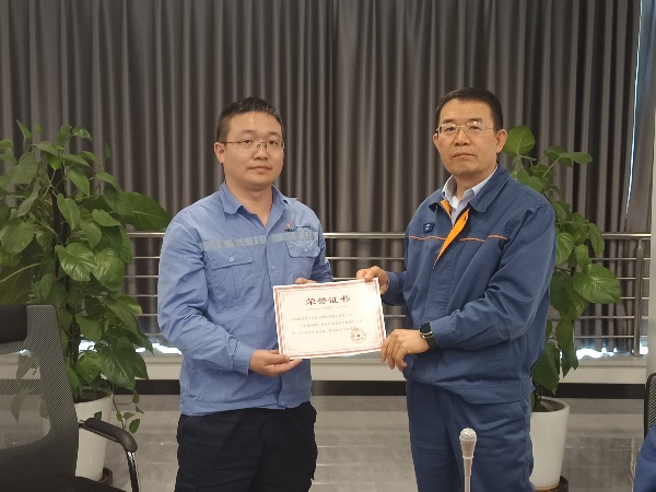 照片 (2)_副本.jpg 照片 (2)_副本.jpg